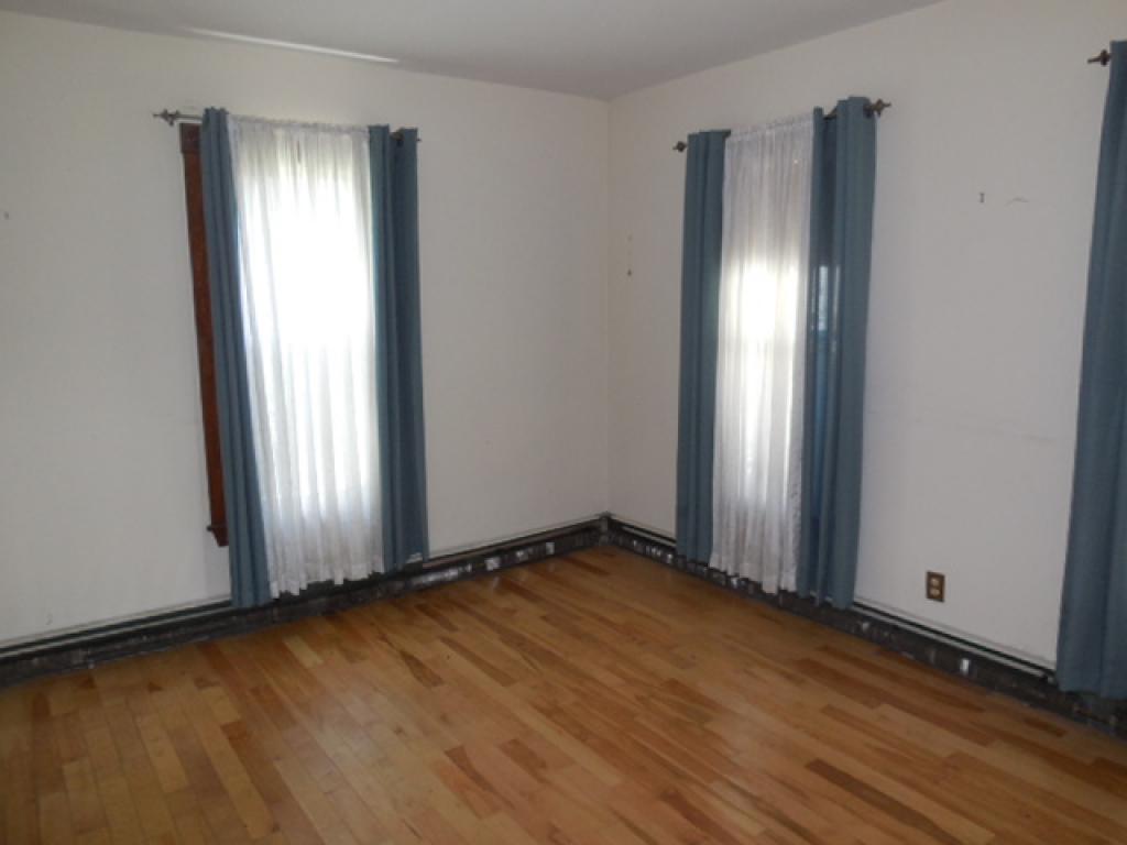 3 Shurtleff Place Barre, VT 05641 - Photo 3 of 9 Gallery Image 3