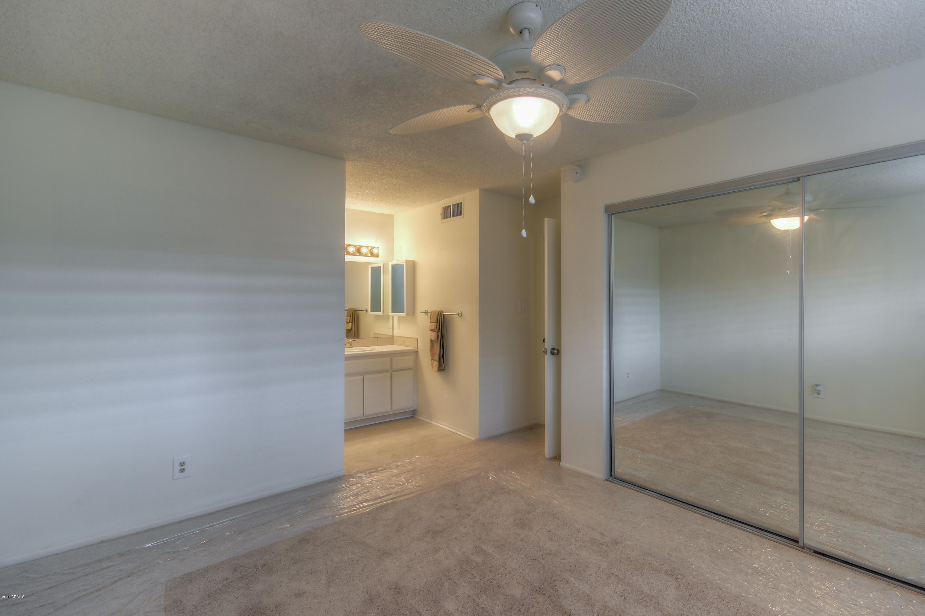 5525 East Thomas Road, Unit O3 Phoenix, AZ 85018 - Photo 17 of 25 Master (2)