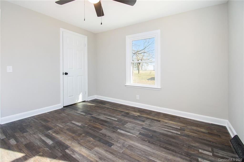 224 Huffstetler Lake Road Dallas, NC 28034 - Photo 22 of 26 Gallery Image 22