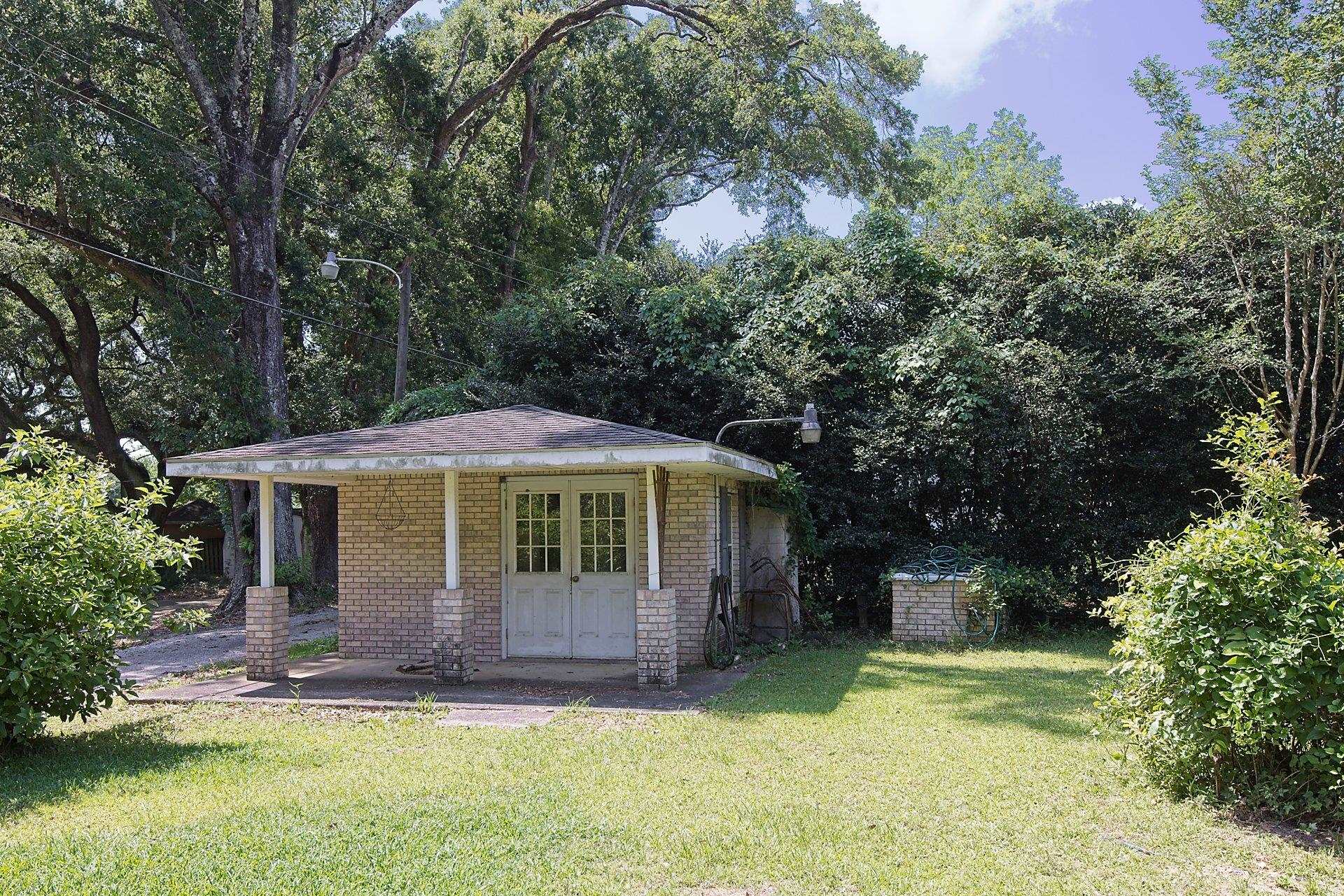 103 South Stuart Street Foley, AL 36535 - Photo 32 of 33