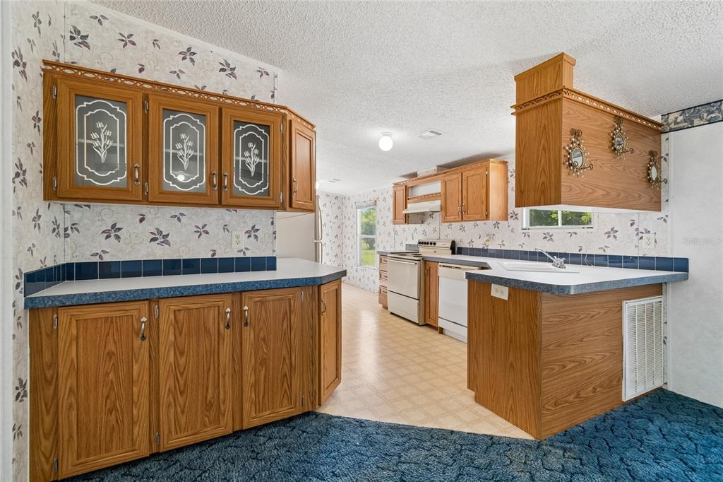 1710 Cowart Road Plant City, FL 33567 - Photo 14 of 53 Gallery Image 14