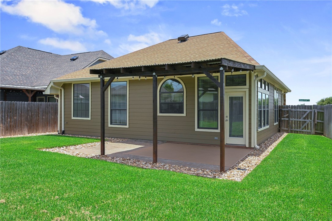 2724 Rivers End Drive College Station, TX 77845 - Photo 14 of 19