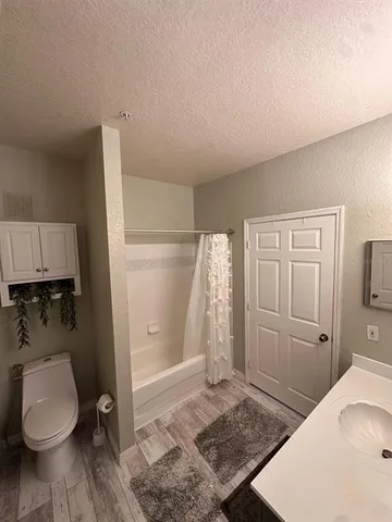 $1,750 | 6029 Westgate Drive, Unit 728, Orlando, FL 32835