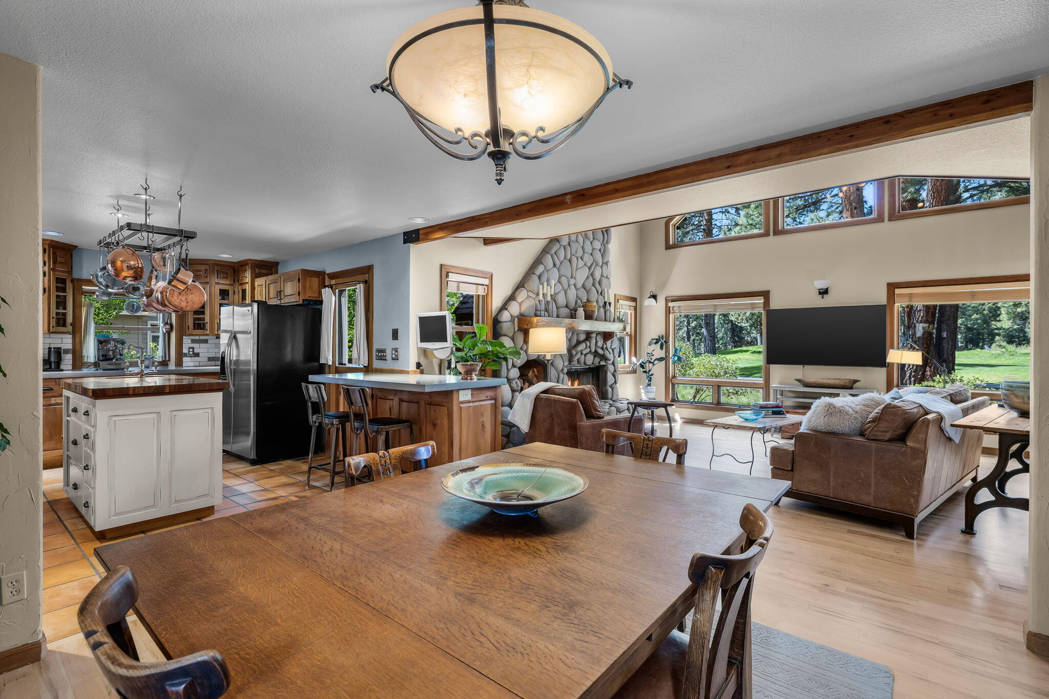 60779 Currant Way Bend, OR 97702 - Photo 13 of 63 2026_05_14_60779_currant_way-18