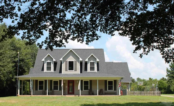 $499,000 | 5540 Forest Hills Lane, Milton, FL 32570