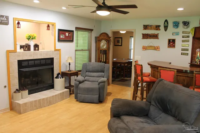 $546,500 | 5540 Forest Hills Lane, Milton, FL 32570