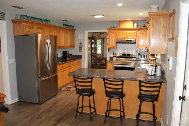 $546,500 | 5540 Forest Hills Lane, Milton, FL 32570