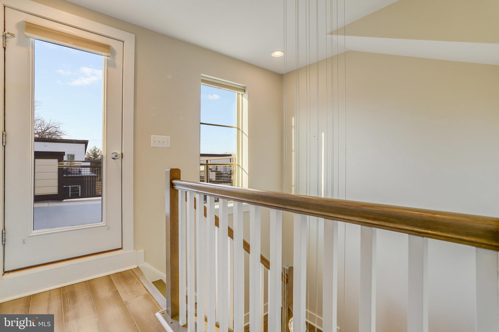 2875 Lowen Valley Road Alexandria, VA 22303 - Photo 35 of 56 Top Level Hall