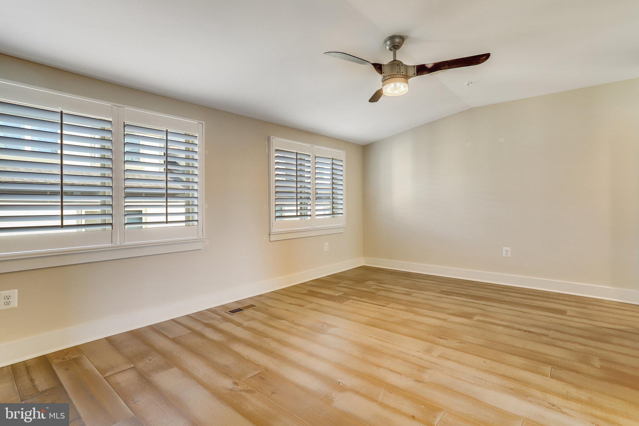 2875 Lowen Valley Road Alexandria, VA 22303 - Photo 37 of 56 Top Level Bedroom 4