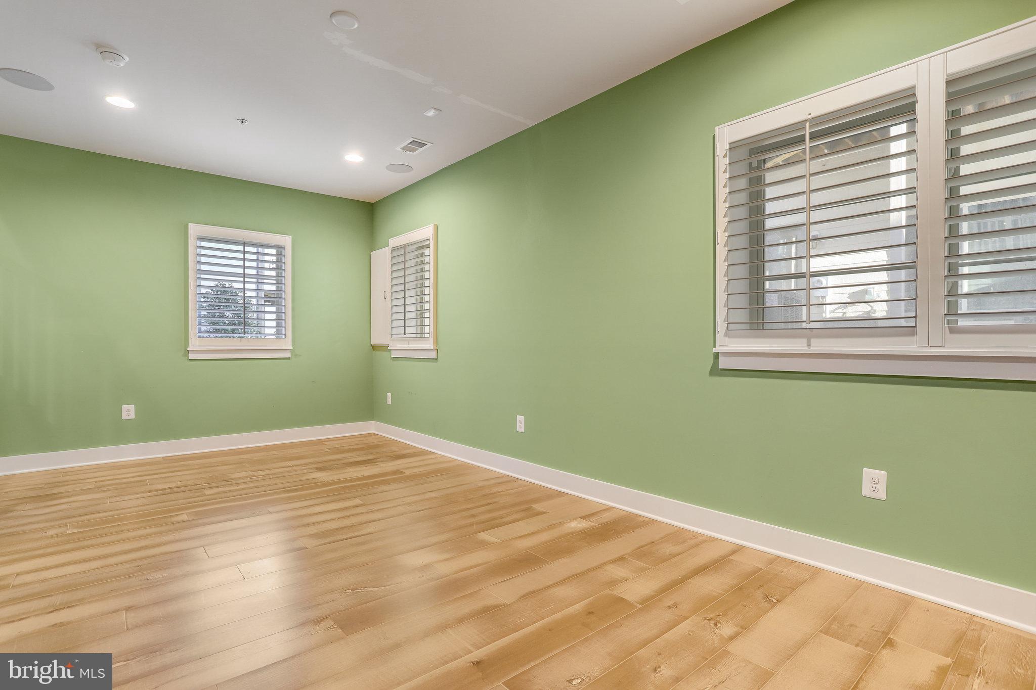 2875 Lowen Valley Road Alexandria, VA 22303 - Photo 49 of 56 Rec Room