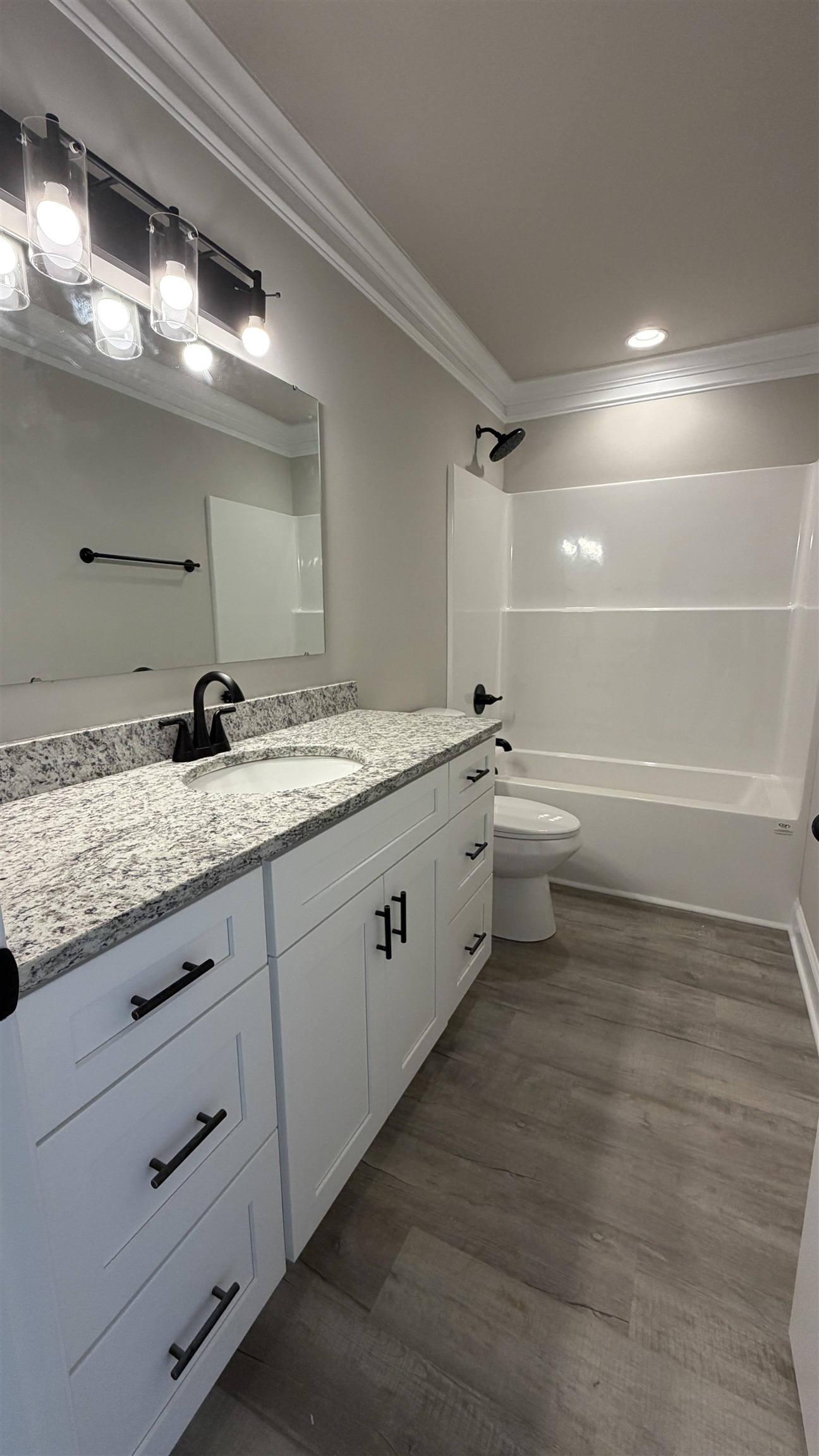 1079 North Green River Road Gaffney, SC 29341 - Photo 11 of 16