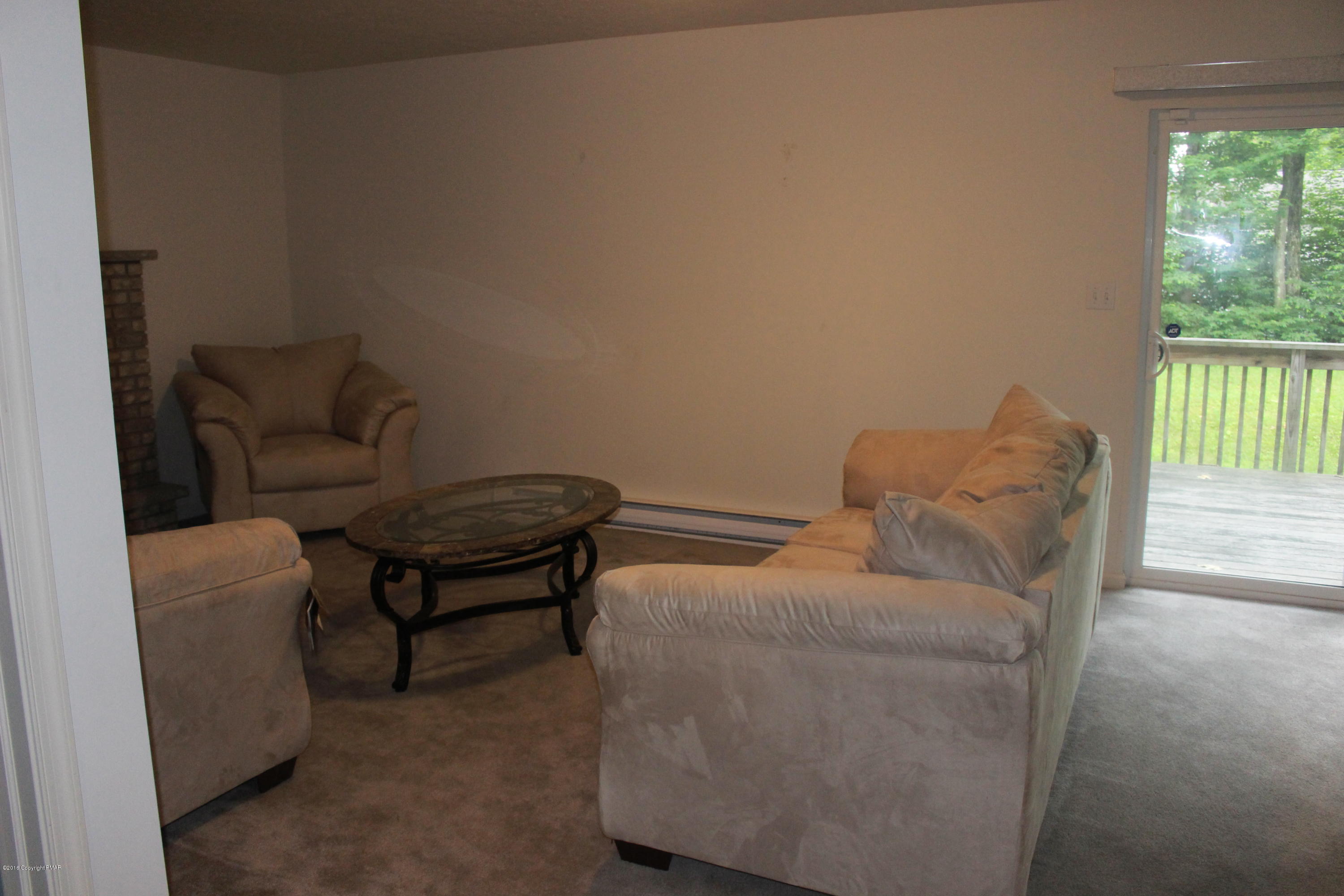 371 Coach Road Tobyhanna, PA 18466 - Photo 19 of 35 IMG_1817