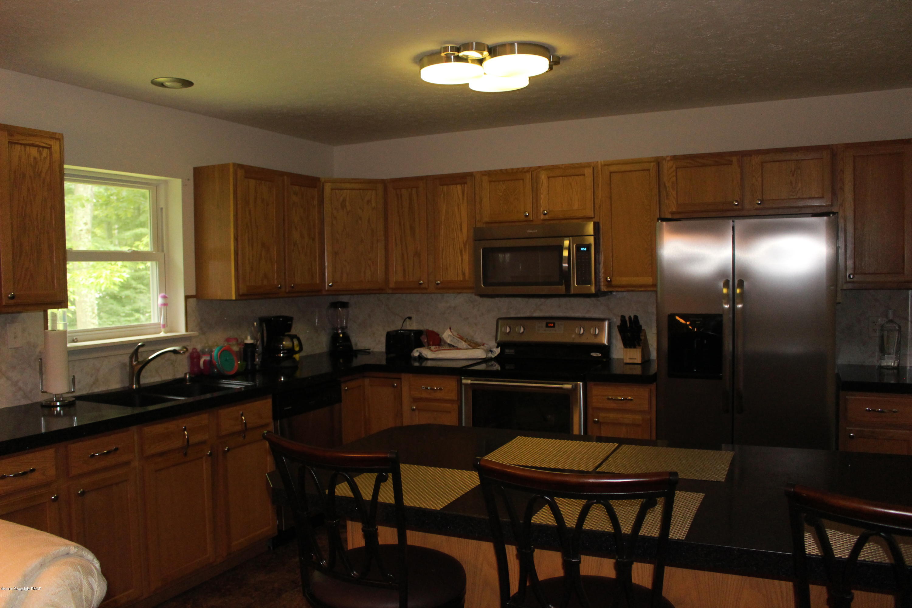 371 Coach Road Tobyhanna, PA 18466 - Photo 6 of 35 IMG_1775