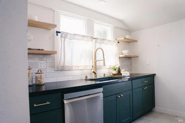 $475,000 | 1009 Sacramento Street, Vallejo, CA 94590