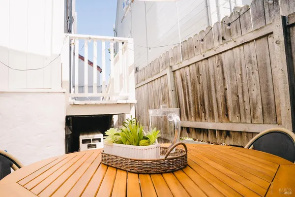$475,000 | 1009 Sacramento Street, Vallejo, CA 94590