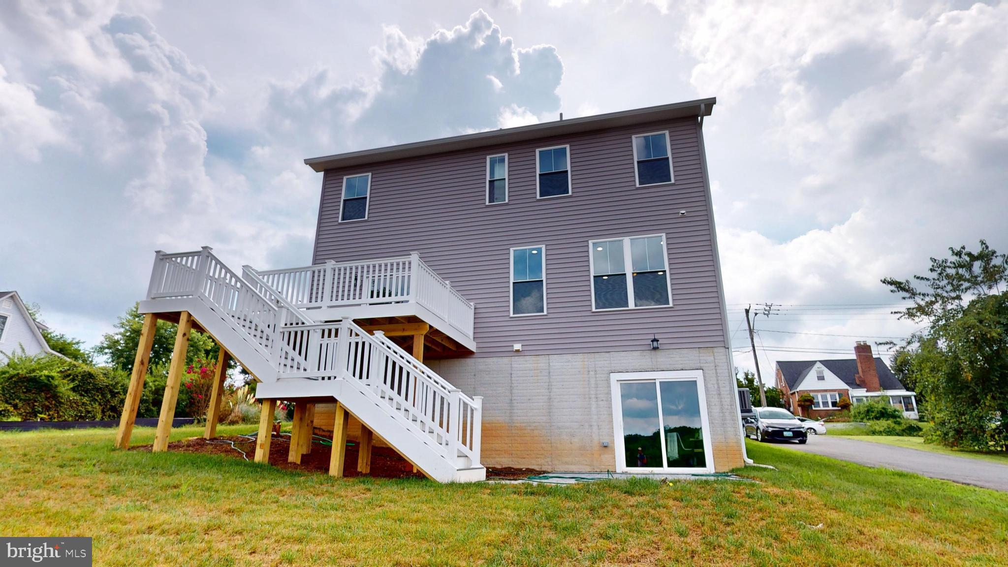 6516 Golden Ring Road Rosedale, MD 21237 - Photo 30 of 32 a view of a house with a yard
