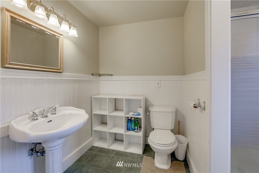 13912 Wallace Lake Road Gold Bar, WA 98251 - Photo 12 of 25 Gallery Image 12