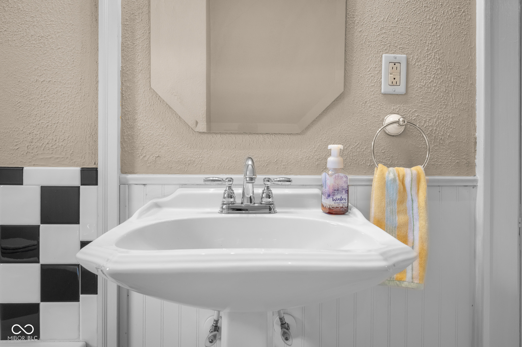 201 Lincoln Street Edinburgh, IN 46124 - Photo 39 of 52