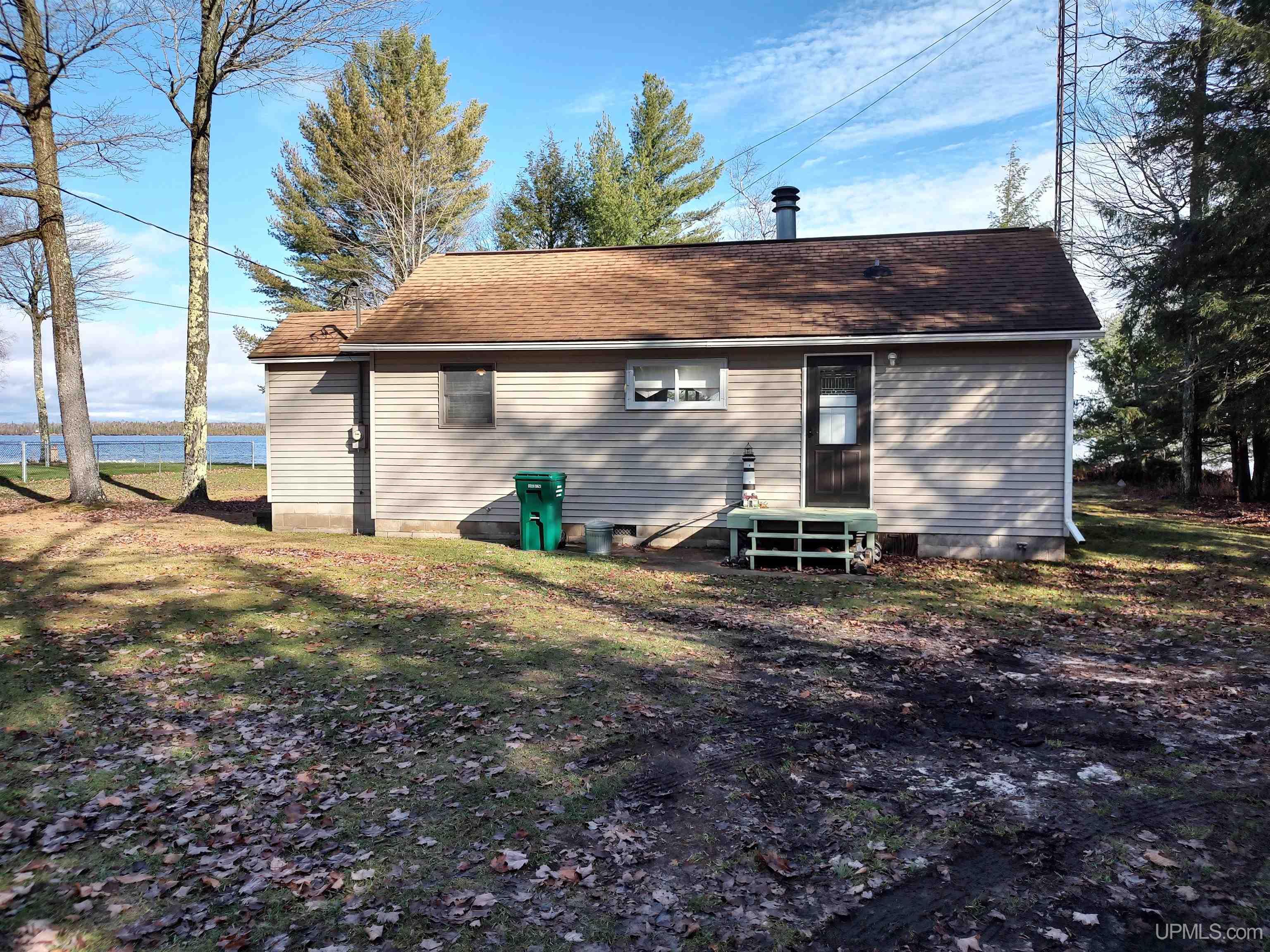 624 N West Gulliver Lake Road Gulliver, MI 49840 - Photo 8 of 39