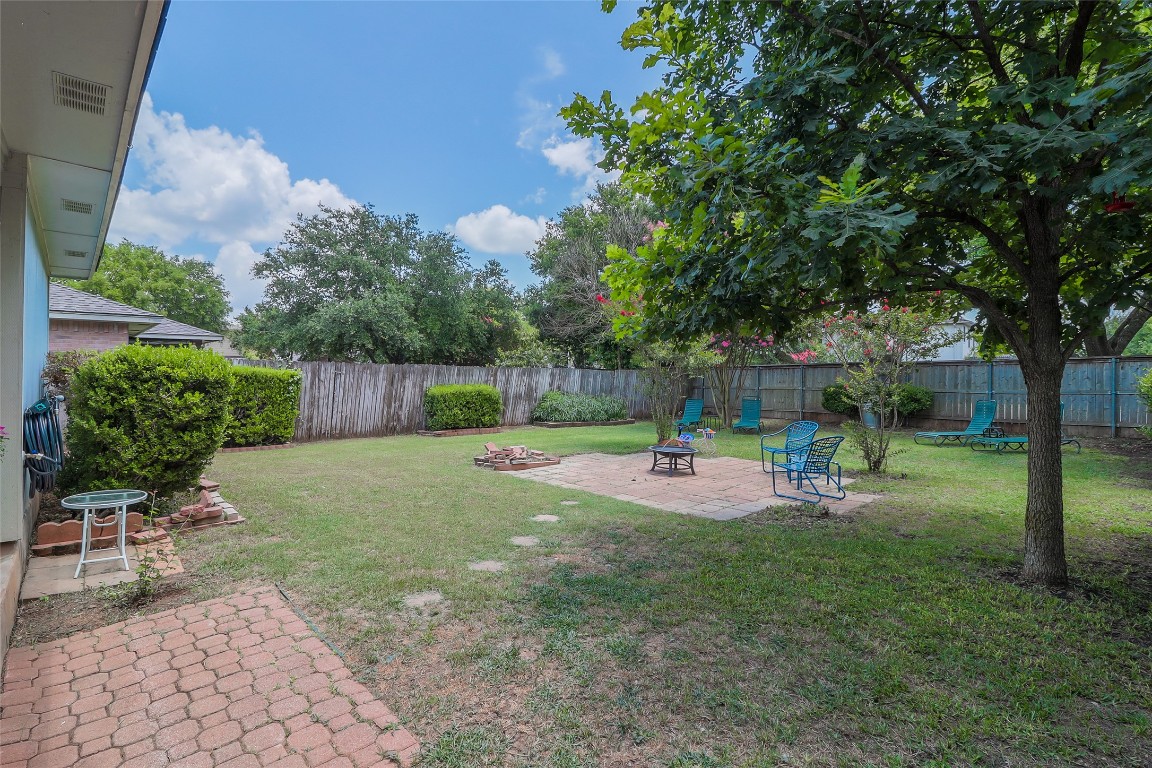 1705 Friars Tale Lane Austin, TX 78748 - Photo 26 of 29 a view of a backyard with green space