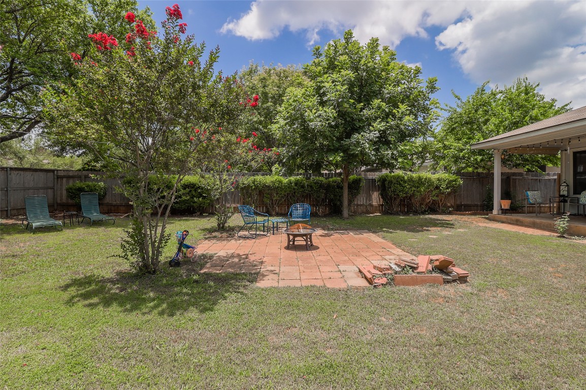 1705 Friars Tale Lane Austin, TX 78748 - Photo 28 of 29 a view of a park
