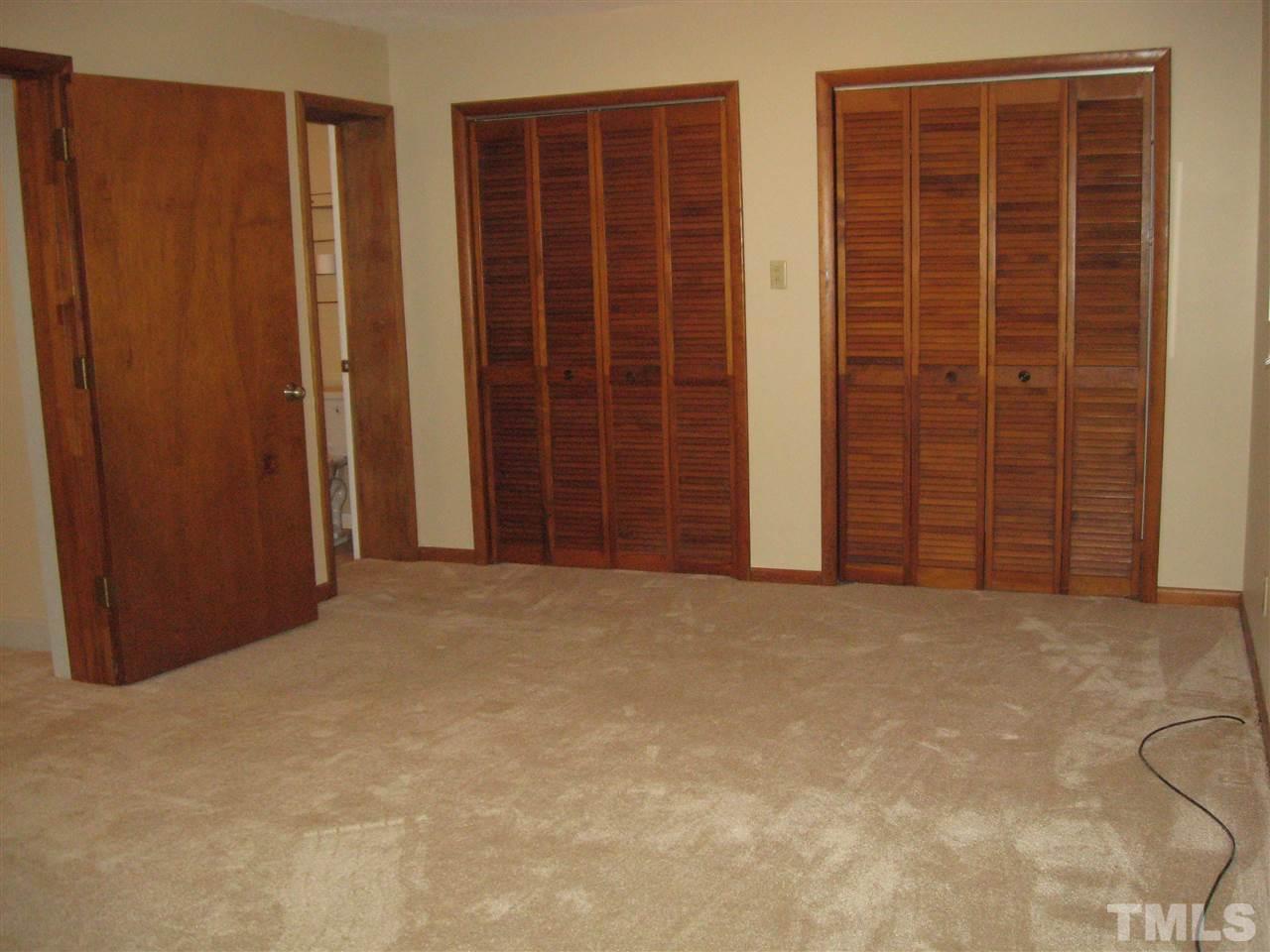 1992 Brogden Road Smithfield, NC 27577 - Photo 12 of 30 Gallery Image 12