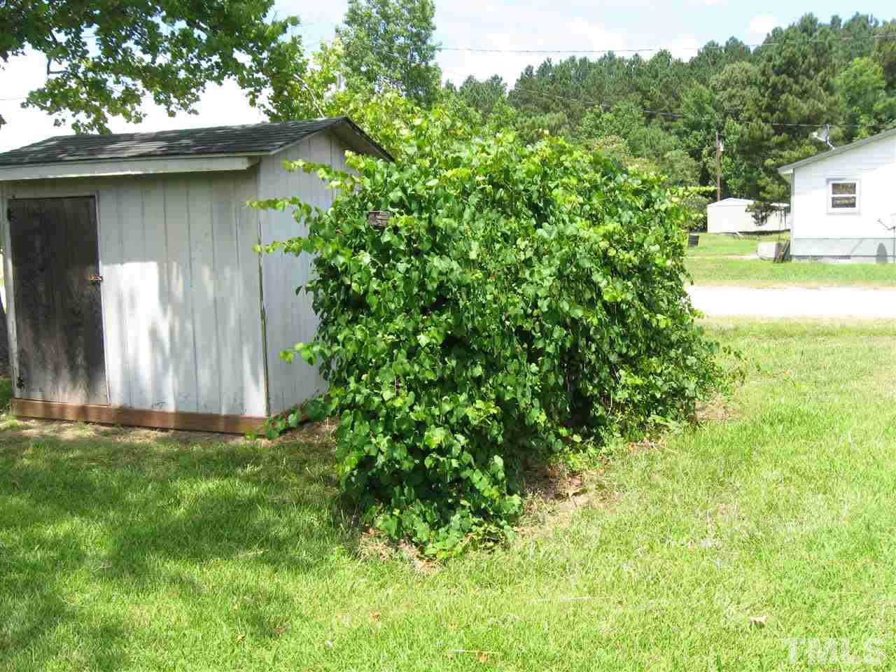 1992 Brogden Road Smithfield, NC 27577 - Photo 22 of 30 Gallery Image 22
