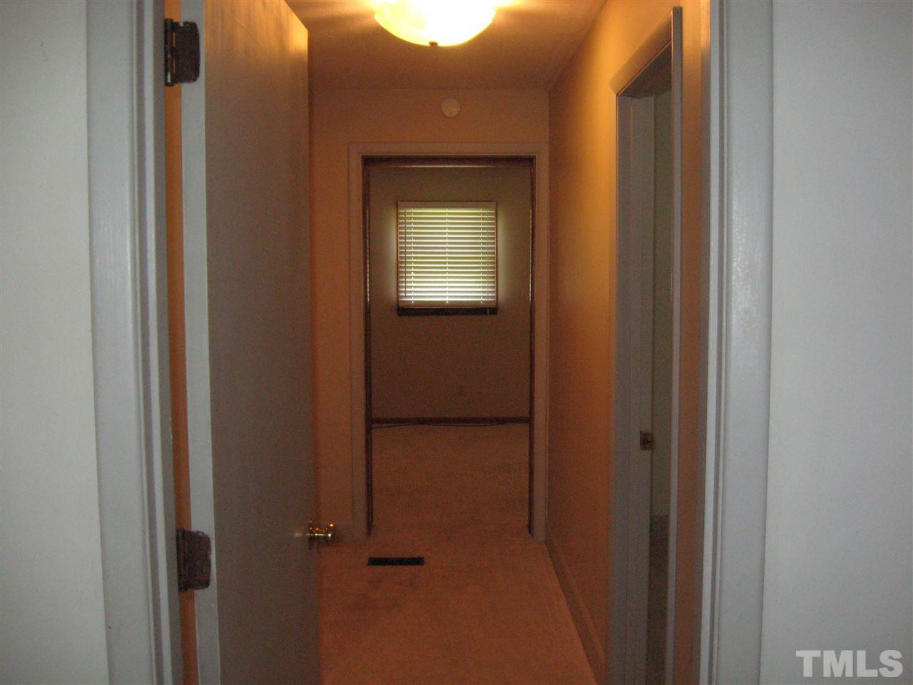 1992 Brogden Road Smithfield, NC 27577 - Photo 8 of 30 Gallery Image 8