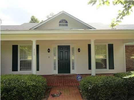 2123 Ridge Road Yazoo City, MS 39194 - Photo 3 of 46 Neat as a pin.