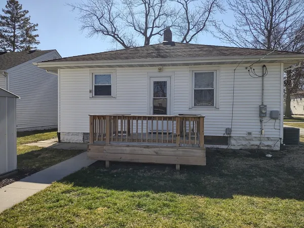 $210,000 | 912 Douglas Street, Morris, IL 60450