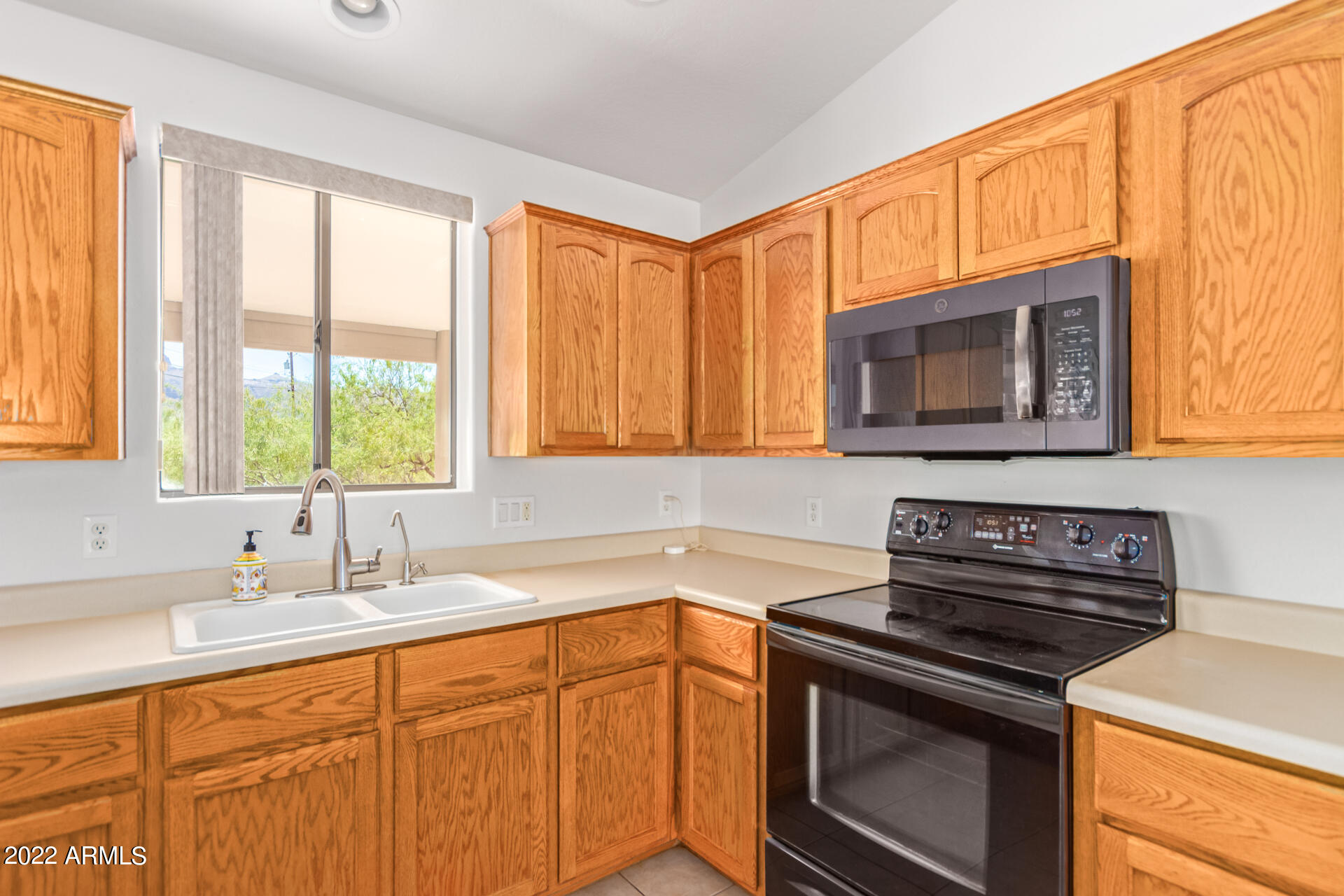 885 South Starr Road Apache Junction, AZ 85119 - Photo 12 of 35 14 - Starr