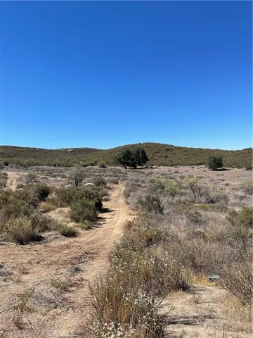 $110,000 | 19 Gunnels Drive, Hemet, CA 92544