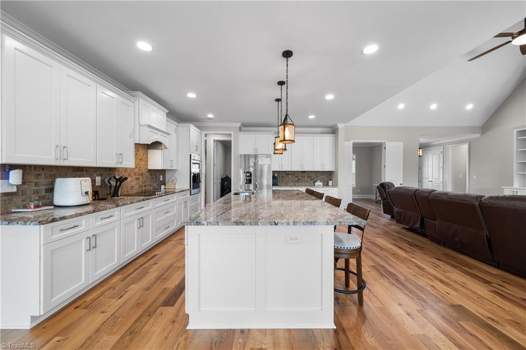 1561 Horseshoe Road Westfield, NC 27053 - Photo 14 of 49