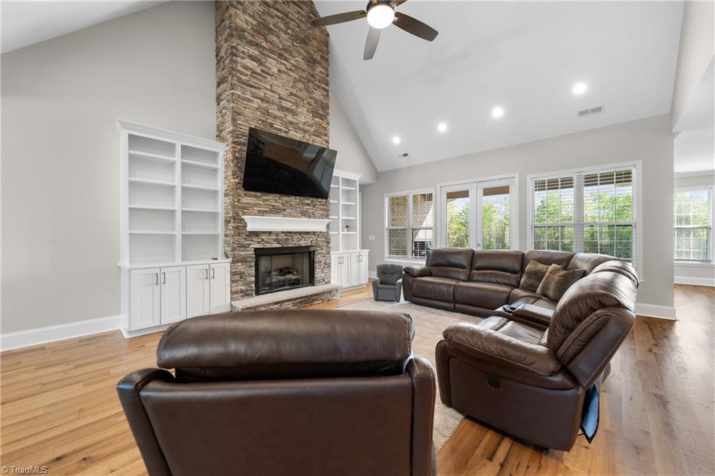 1561 Horseshoe Road Westfield, NC 27053 - Photo 5 of 49