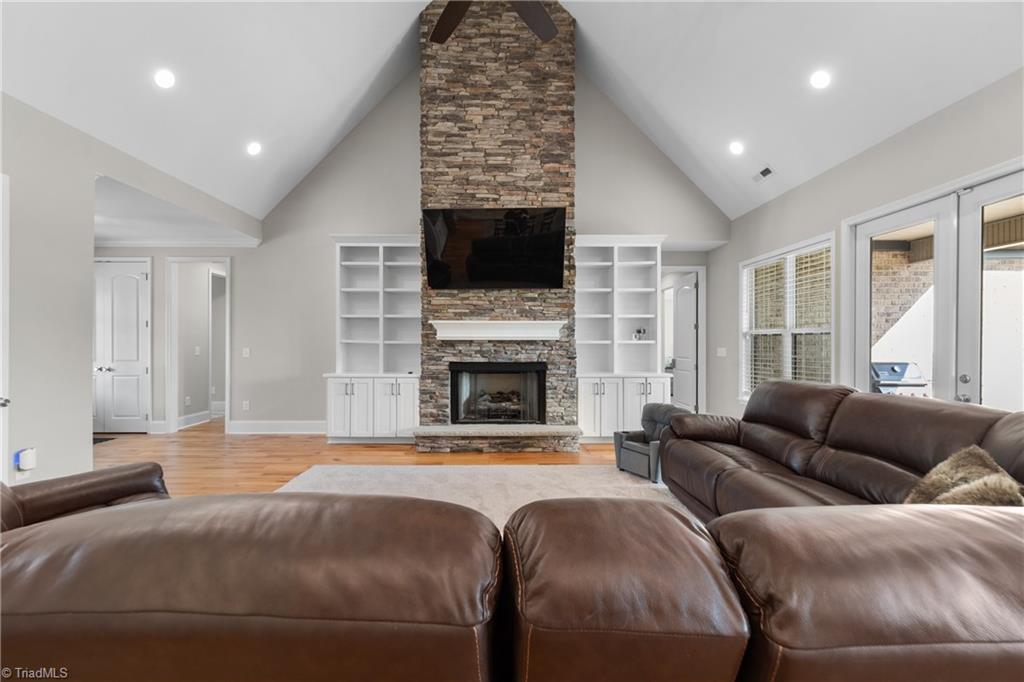1561 Horseshoe Road Westfield, NC 27053 - Photo 6 of 49