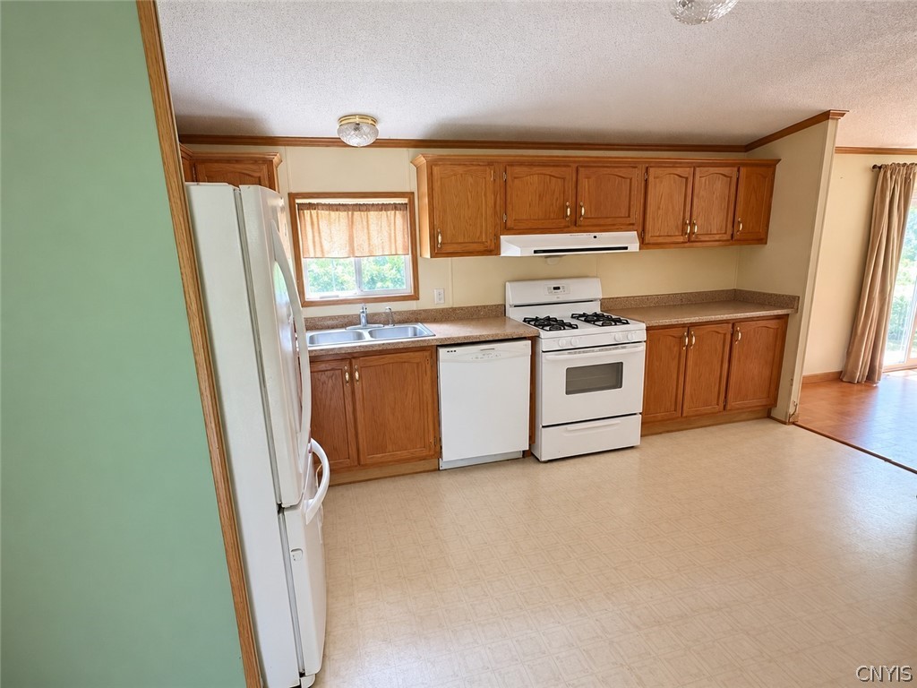 9600 Powers Road Cato, NY 13166 - Photo 10 of 35 Gallery Image 10