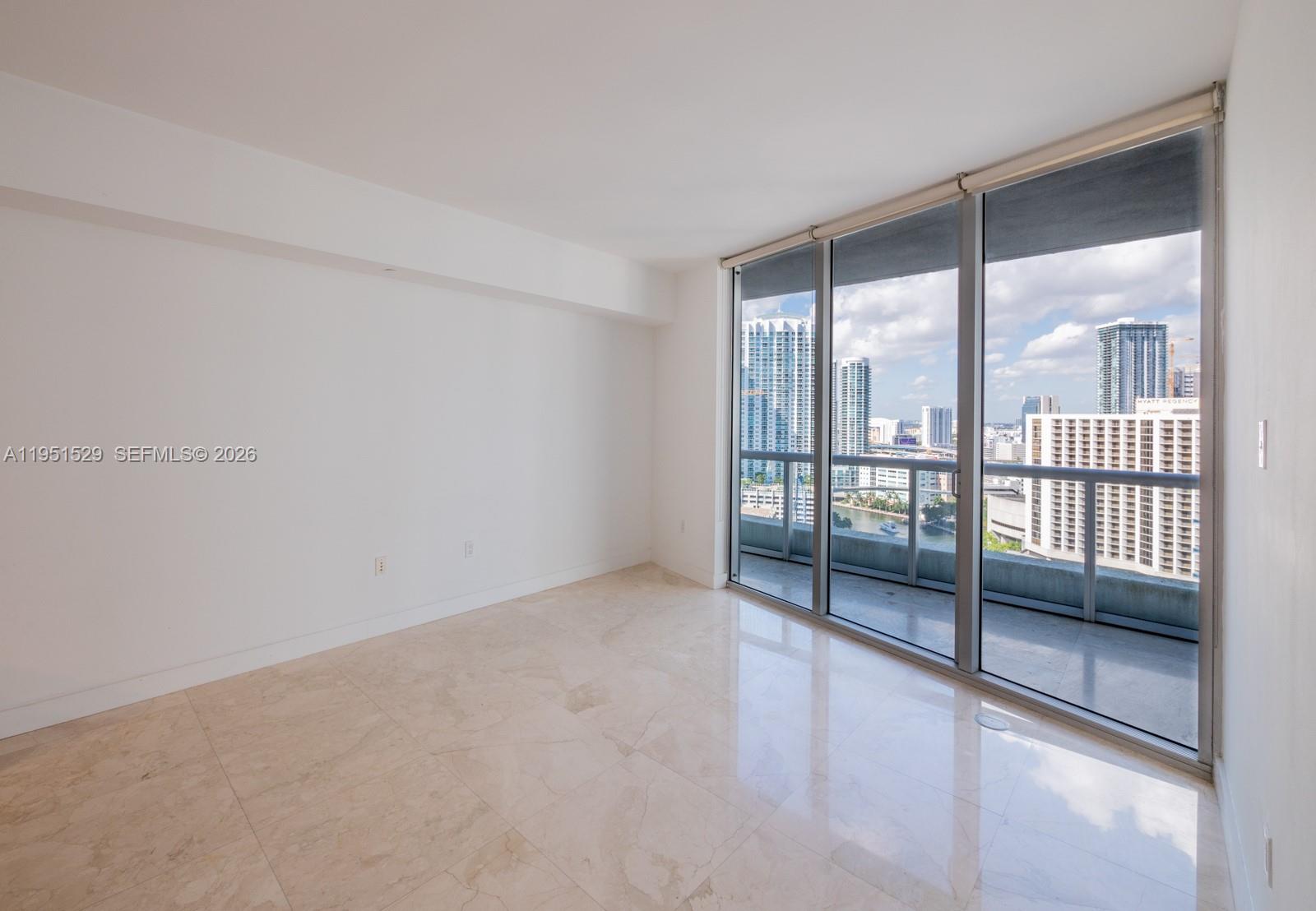 465 Brickell Avenue, Unit 2304 Miami, FL 33131 - Photo 5 of 10