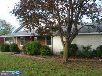 585 Frystown Road Myerstown, PA 17067 - Photo 1 of 7 Gallery Image 1