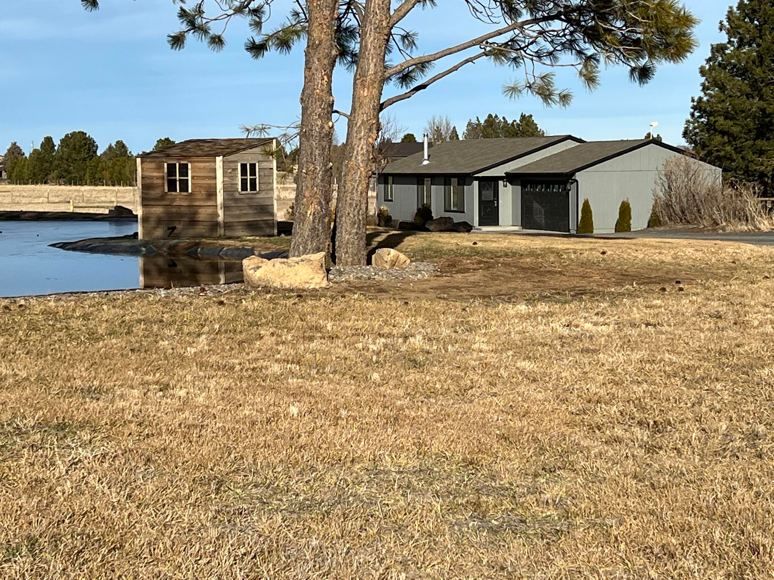 22460 Rickard Road Bend, OR 97702 - Photo 23 of 25 C907F1B4-4F33-4422-9527-D4F0055741C5