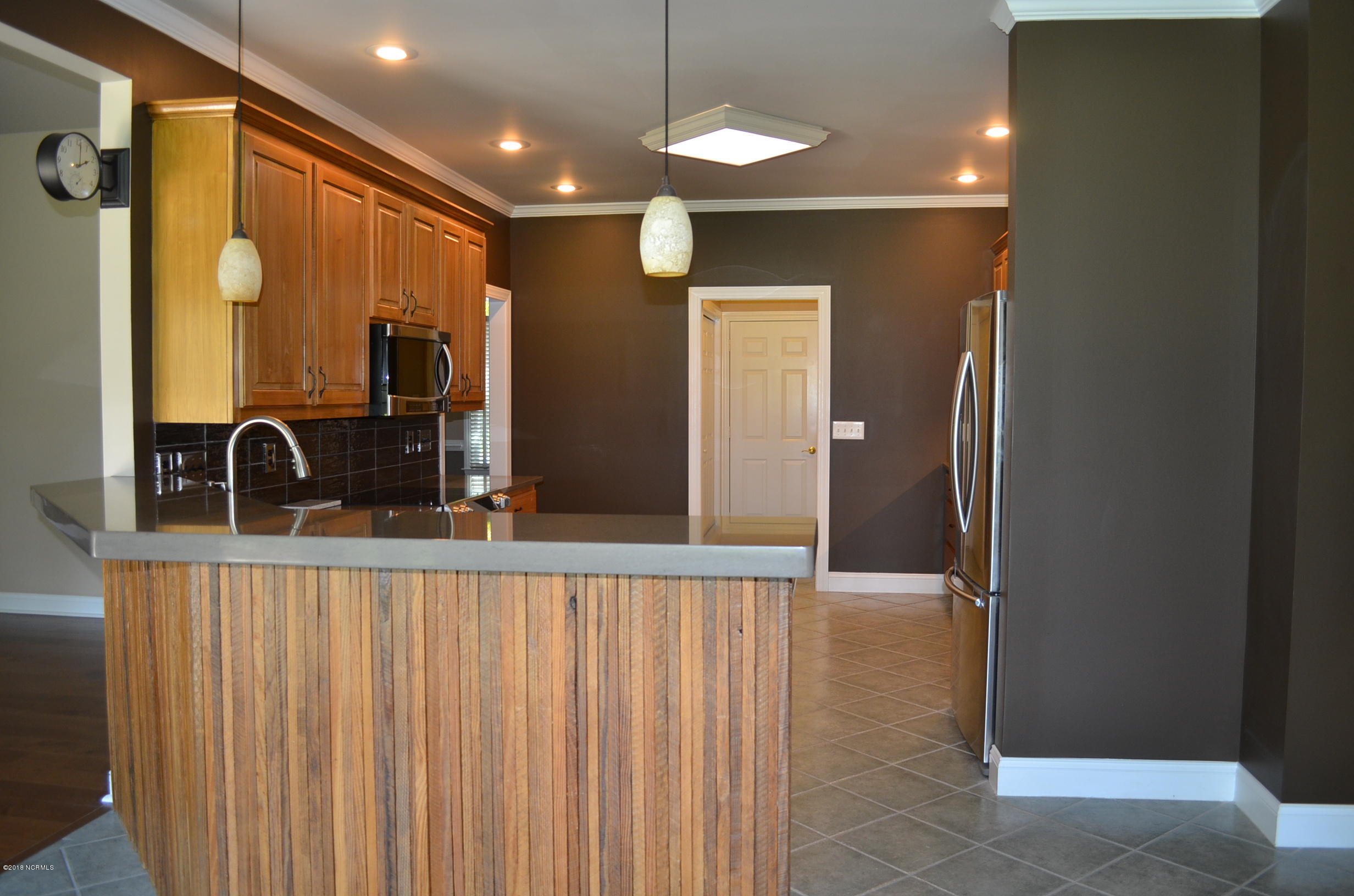 604 Taberna Circle New Bern, NC 28562 - Photo 11 of 34 Kitchen 7