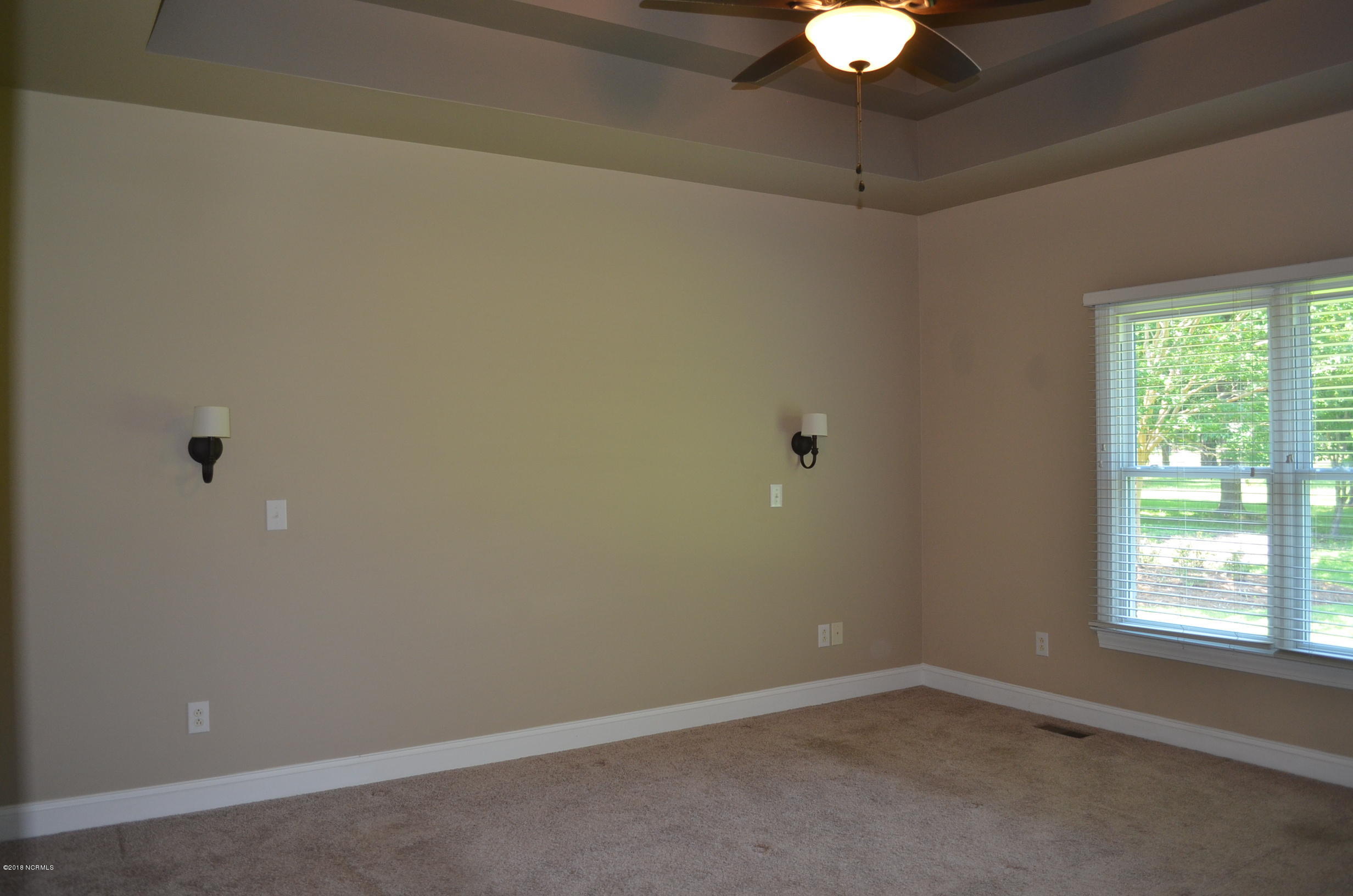 604 Taberna Circle New Bern, NC 28562 - Photo 17 of 34 Master Bedroom