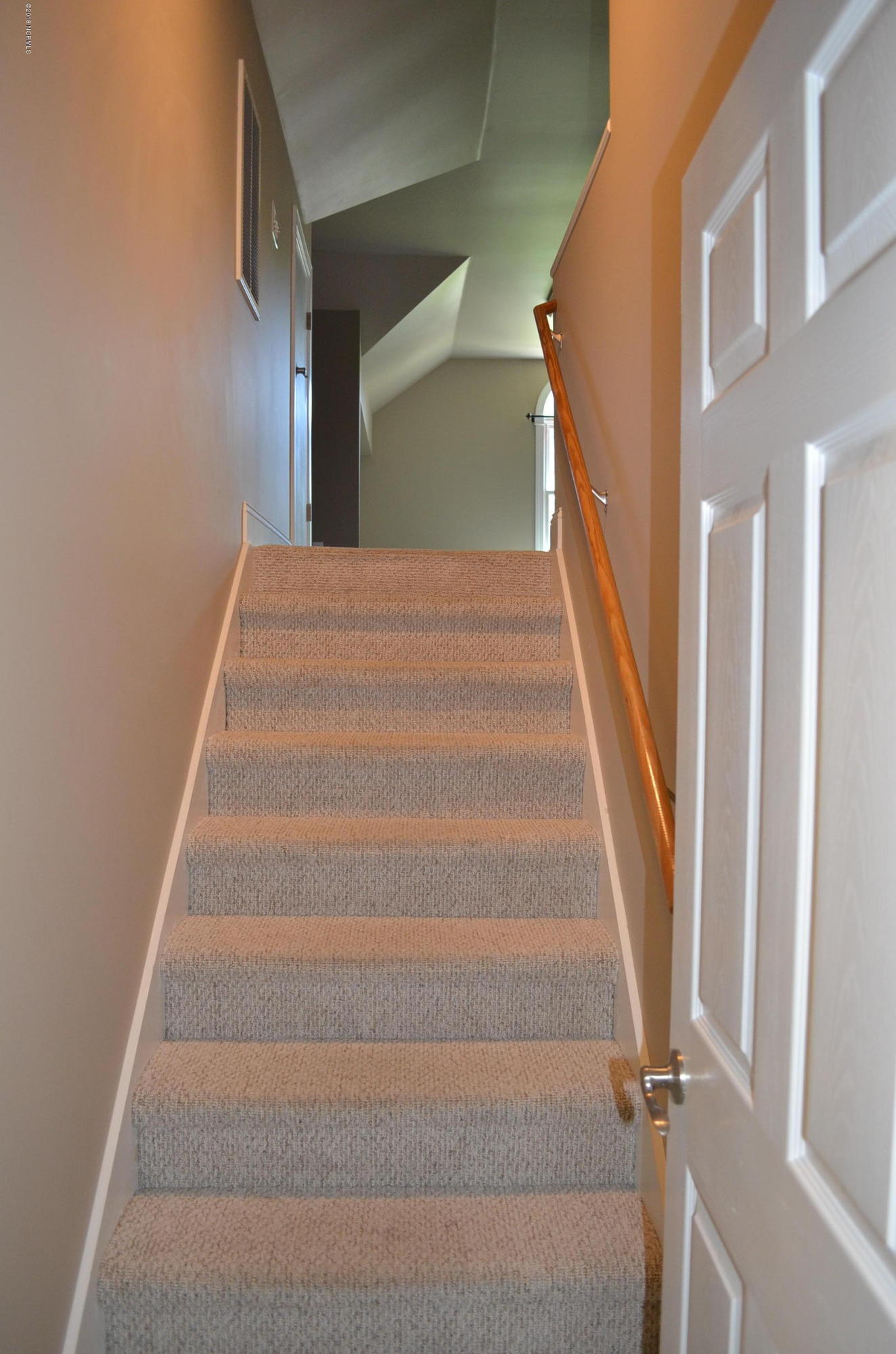 604 Taberna Circle New Bern, NC 28562 - Photo 31 of 34 Stairs Up