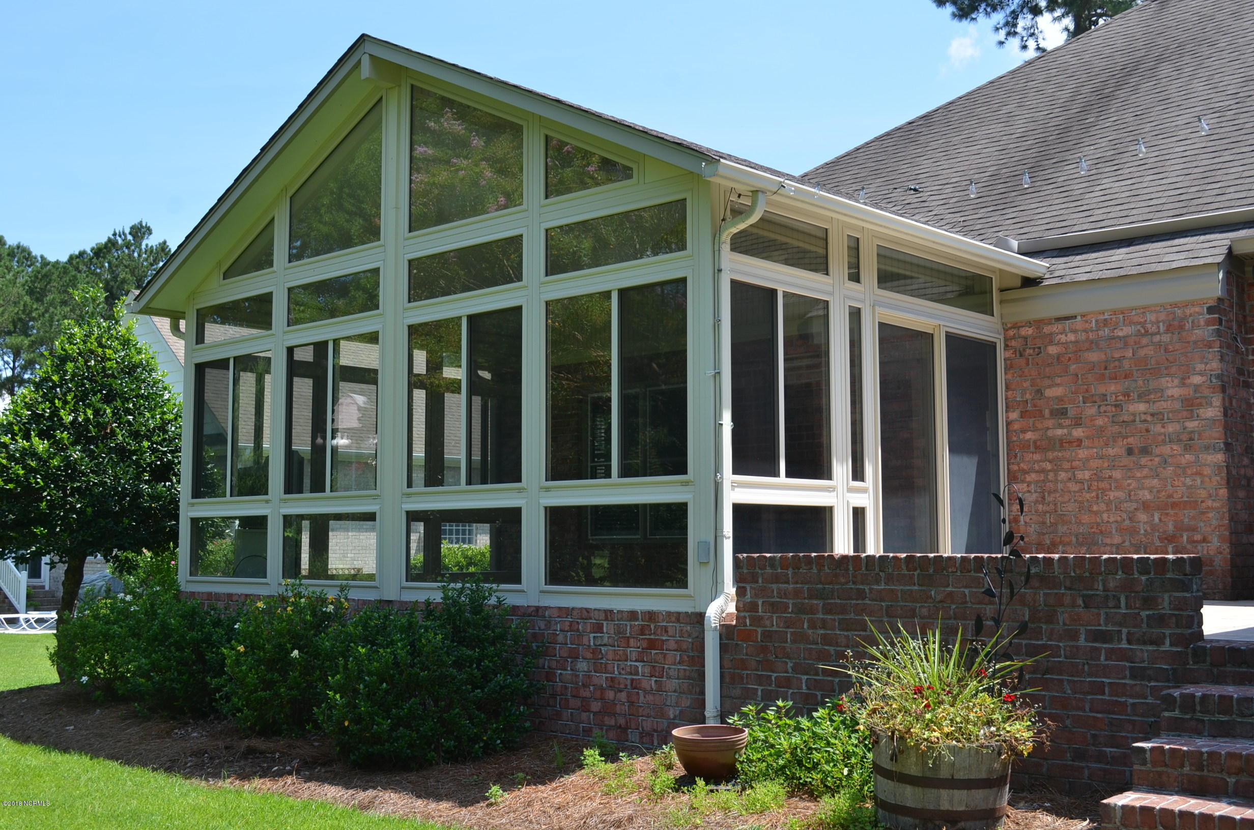604 Taberna Circle New Bern, NC 28562 - Photo 4 of 34 Exterior 4
