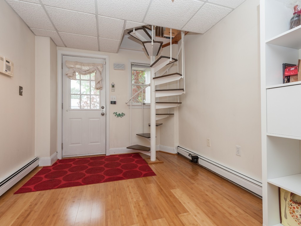 41 R Prospect Street Watertown, MA 02472 - Photo 15 of 30 Gallery Image 15