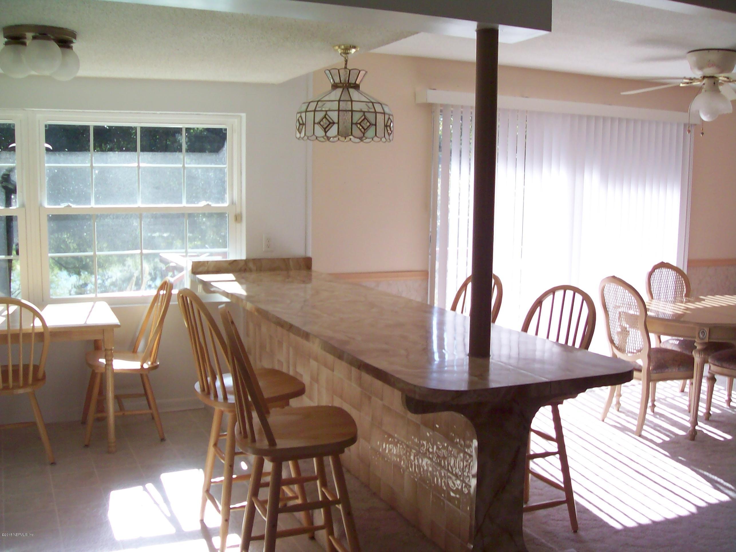 1077 Southeast 46th Loop Keystone Heights, FL 32656 - Photo 17 of 46 17) Dining Spaces