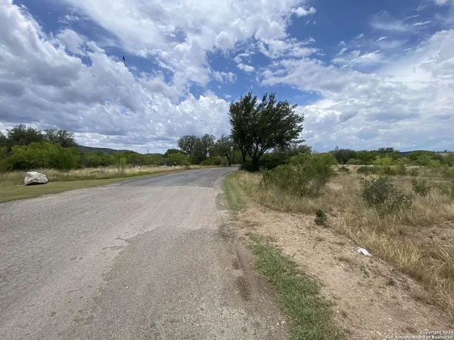 $130,000 | 0 Mountain Valley Road, Concan, TX 78838