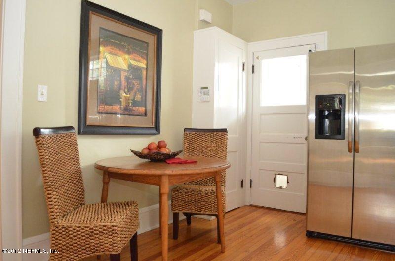 3535 Riverside Avenue Jacksonville, FL 32205 - Photo 12 of 18 Kitchen dining space