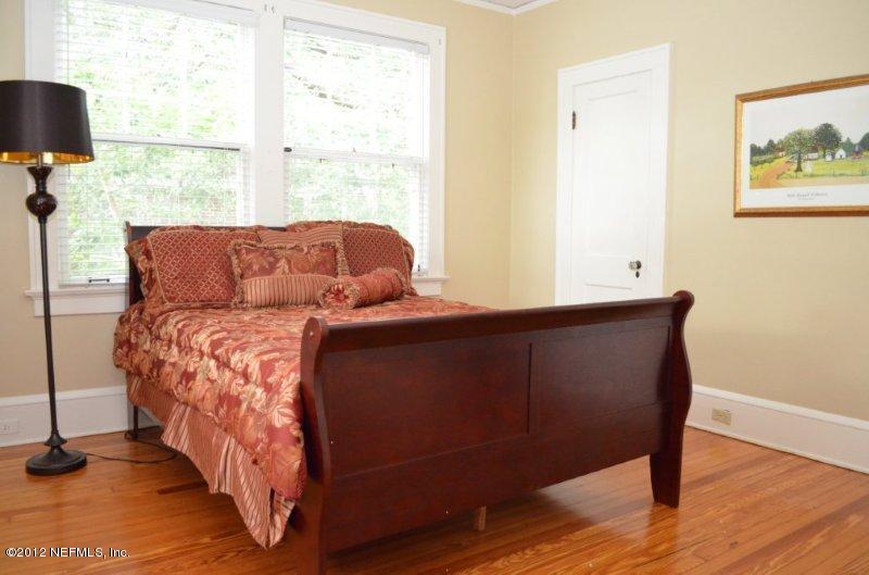 3535 Riverside Avenue Jacksonville, FL 32205 - Photo 17 of 18 Bedroom
