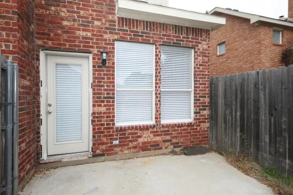 $2,350 | 11115 Oliver Lane, Frisco, TX 75035
