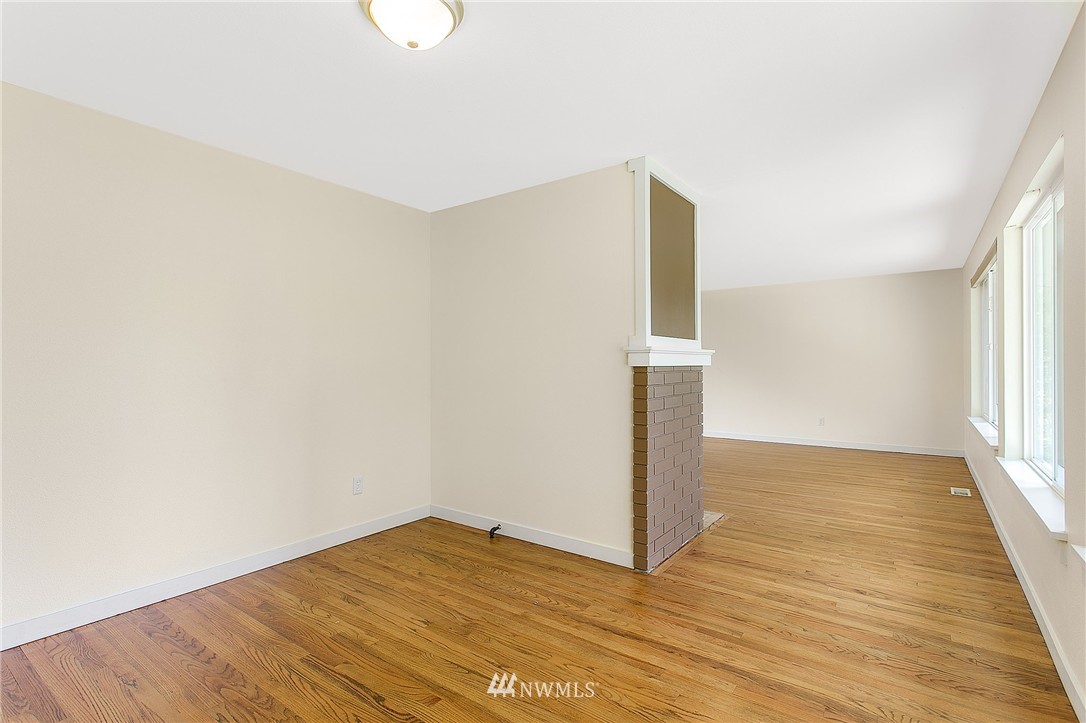 4222 Robin Road West University Place, WA 98466 - Photo 12 of 25 Gallery Image 12